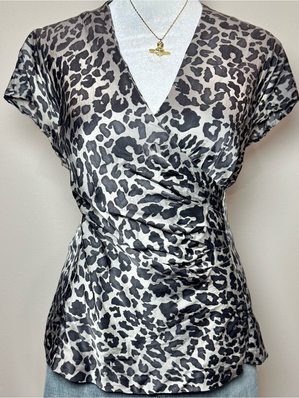 Black Silk Leopard Print V-Neck Whimsigoth Western Women’s Medium Blouse